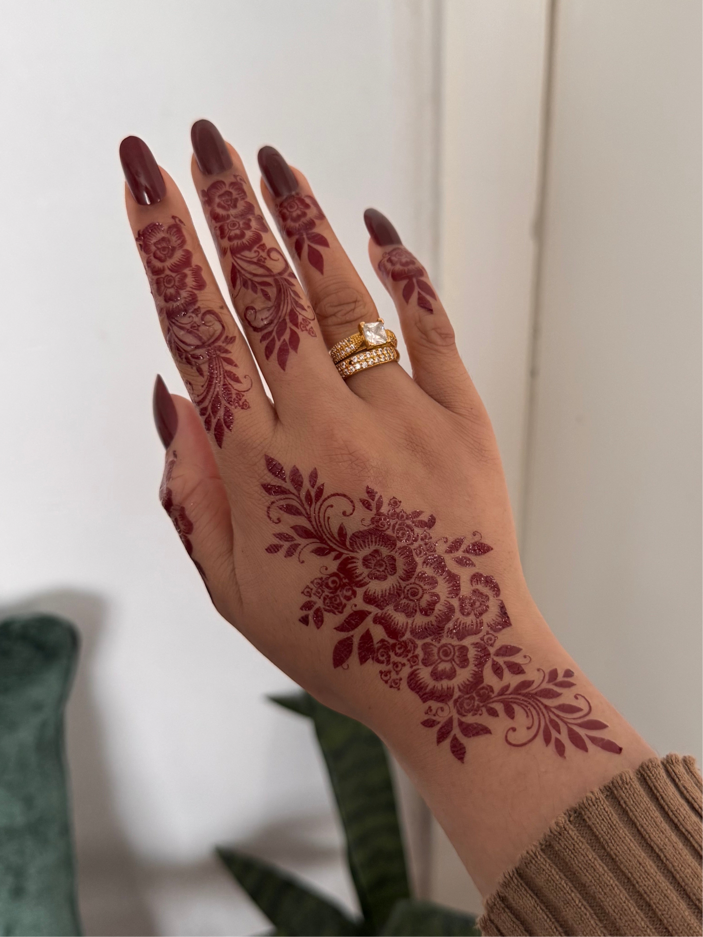 Maroon Henna Tattoo: NASHWA (Both Hands)
