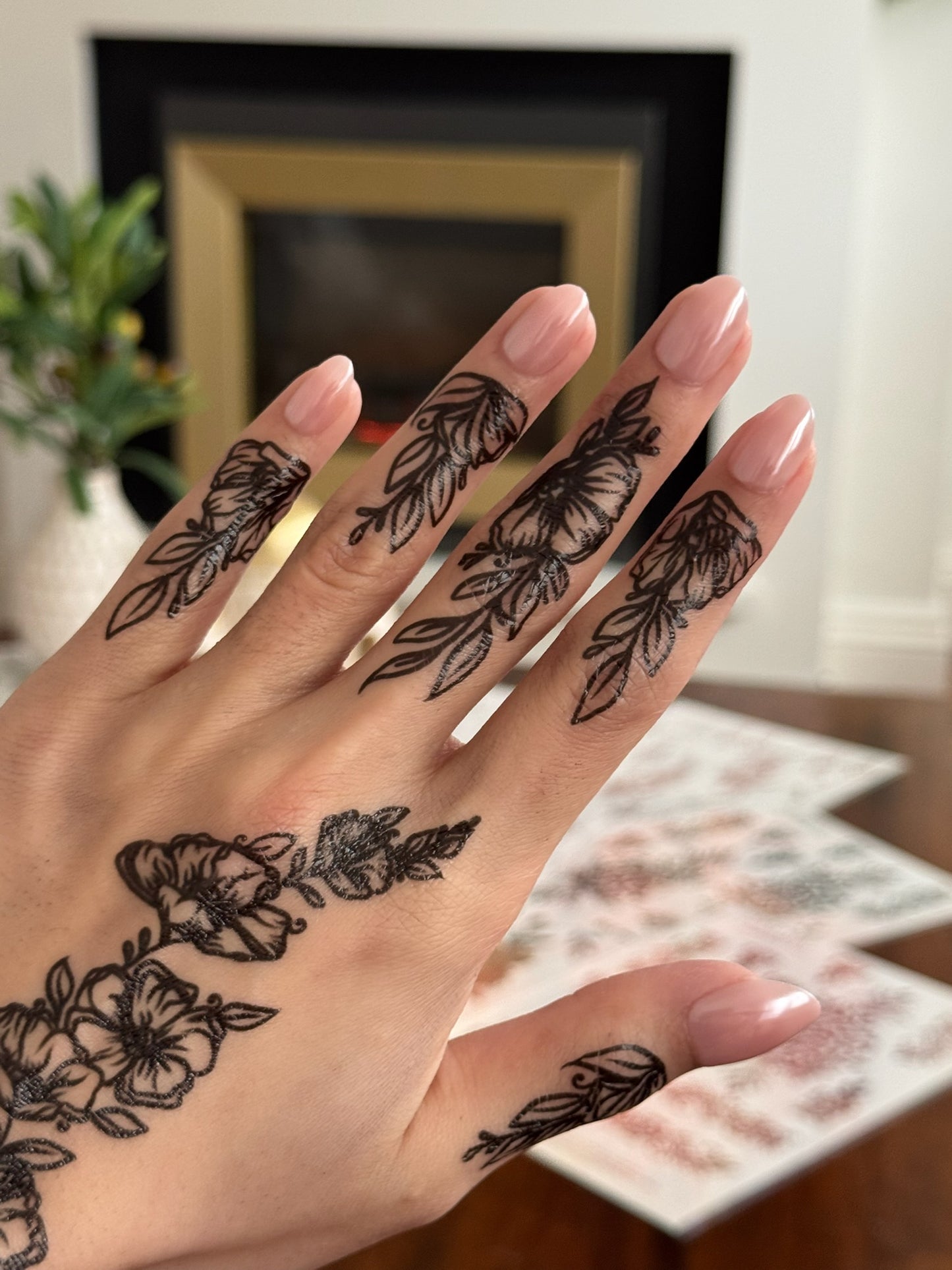 Black Henna Tattoo: MARYAM (Both hands)