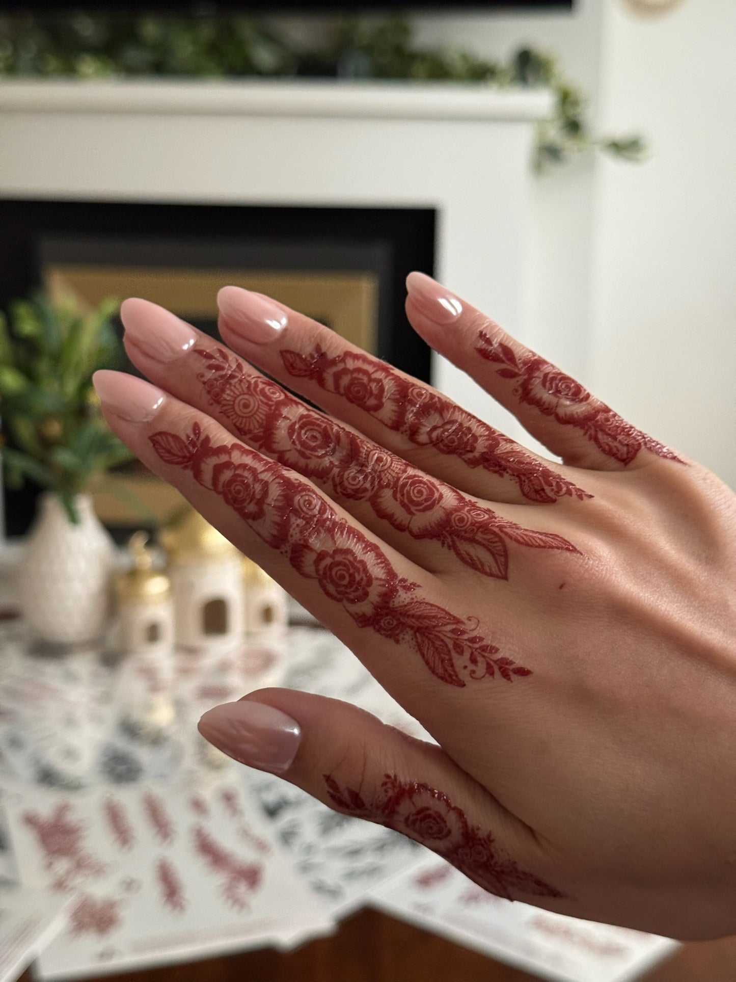 Maroon Henna Tattoo: SHAFINA (Both Hands)
