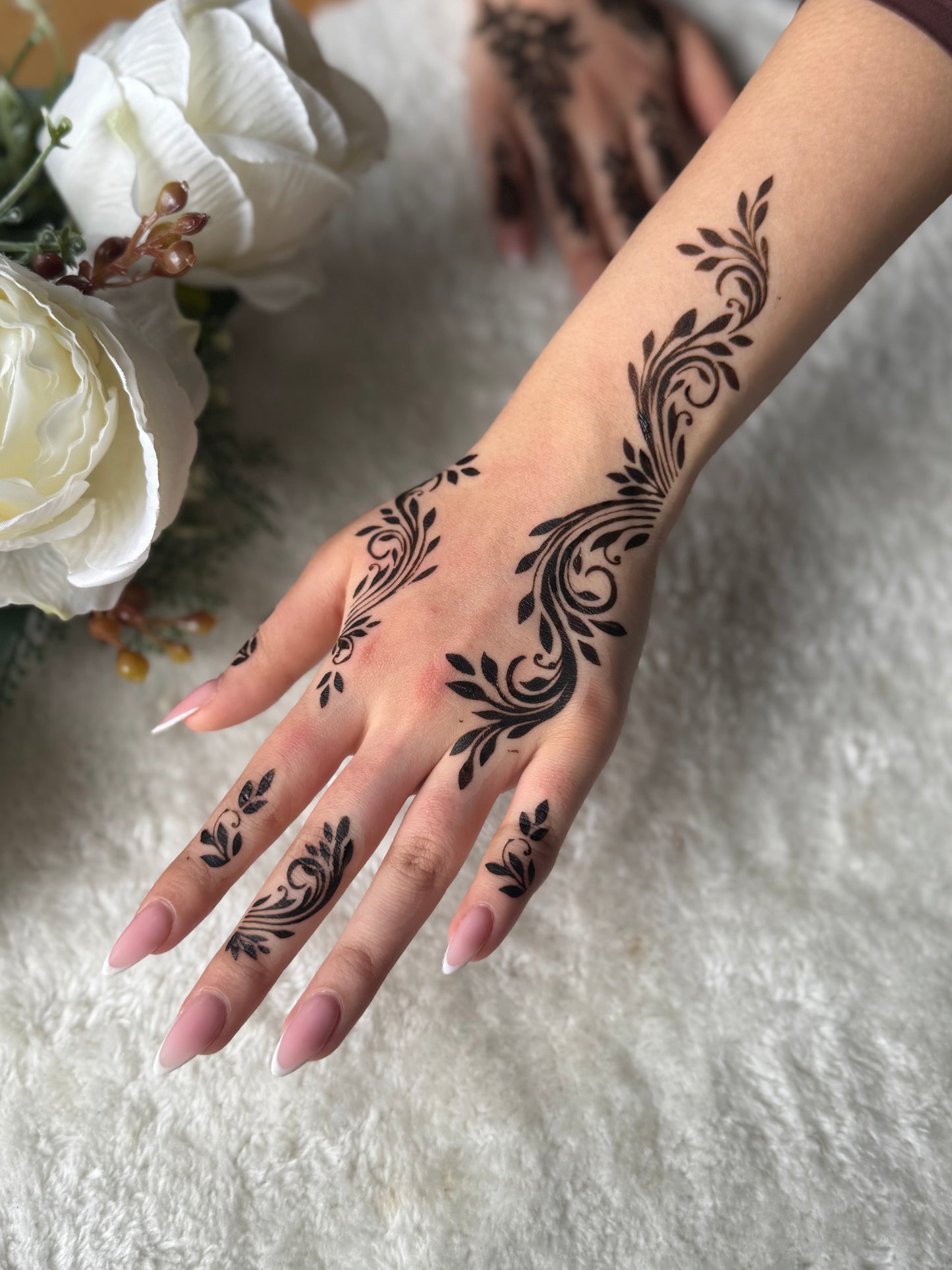 Henna Stencil: YARA (Both Hands)