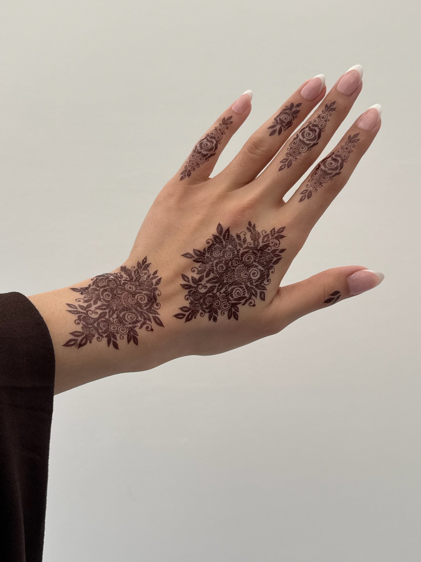 Brown Henna Tattoo: BOUQUET (Both hands)
