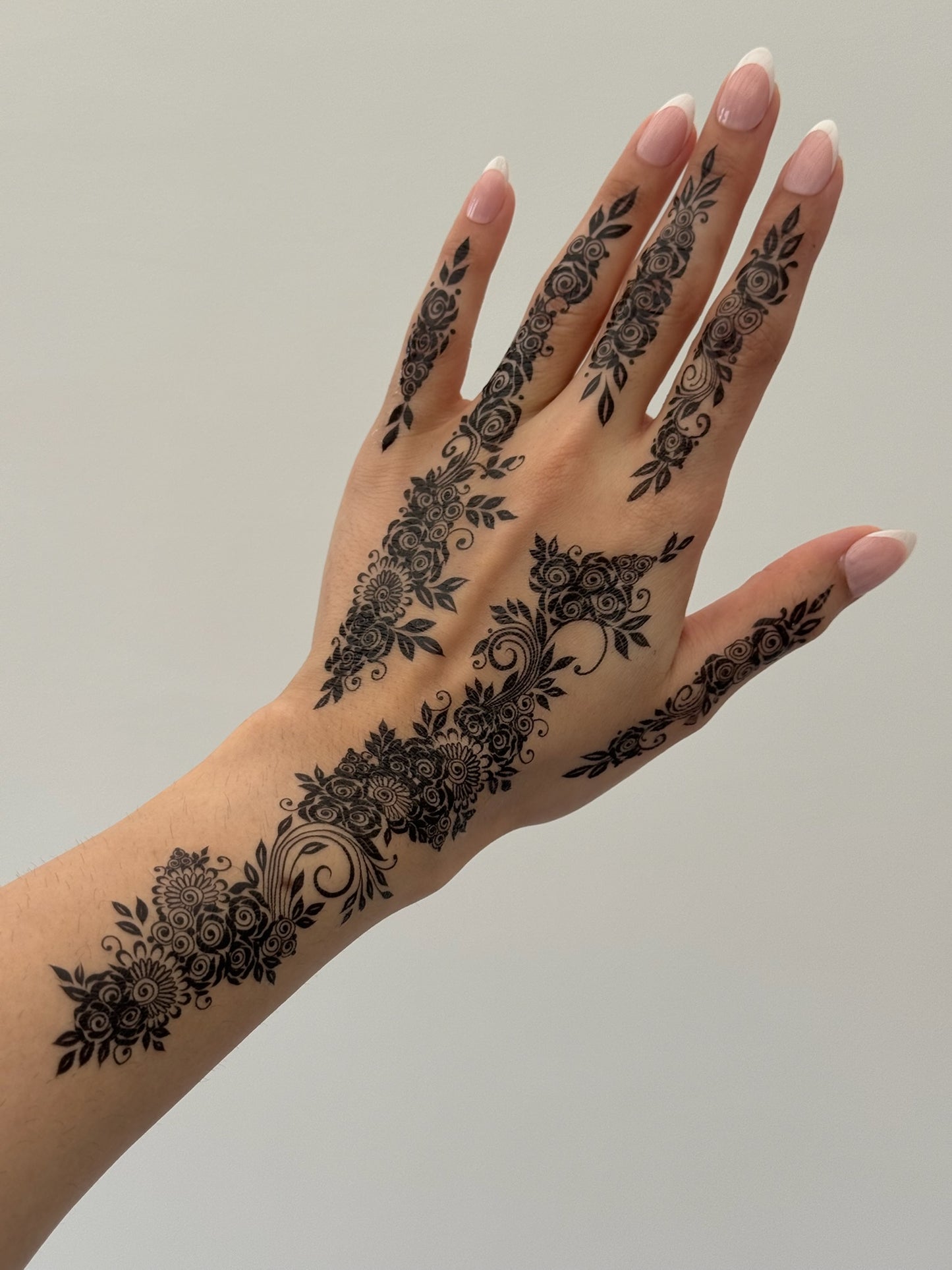 Black Henna Tattoo: ALLIE