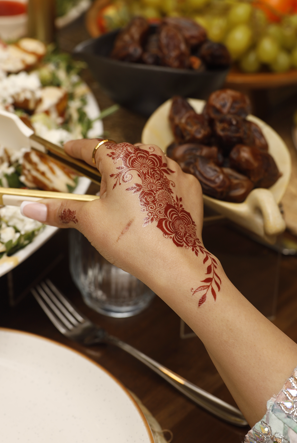 Maroon Henna Tattoo: SHAIMA